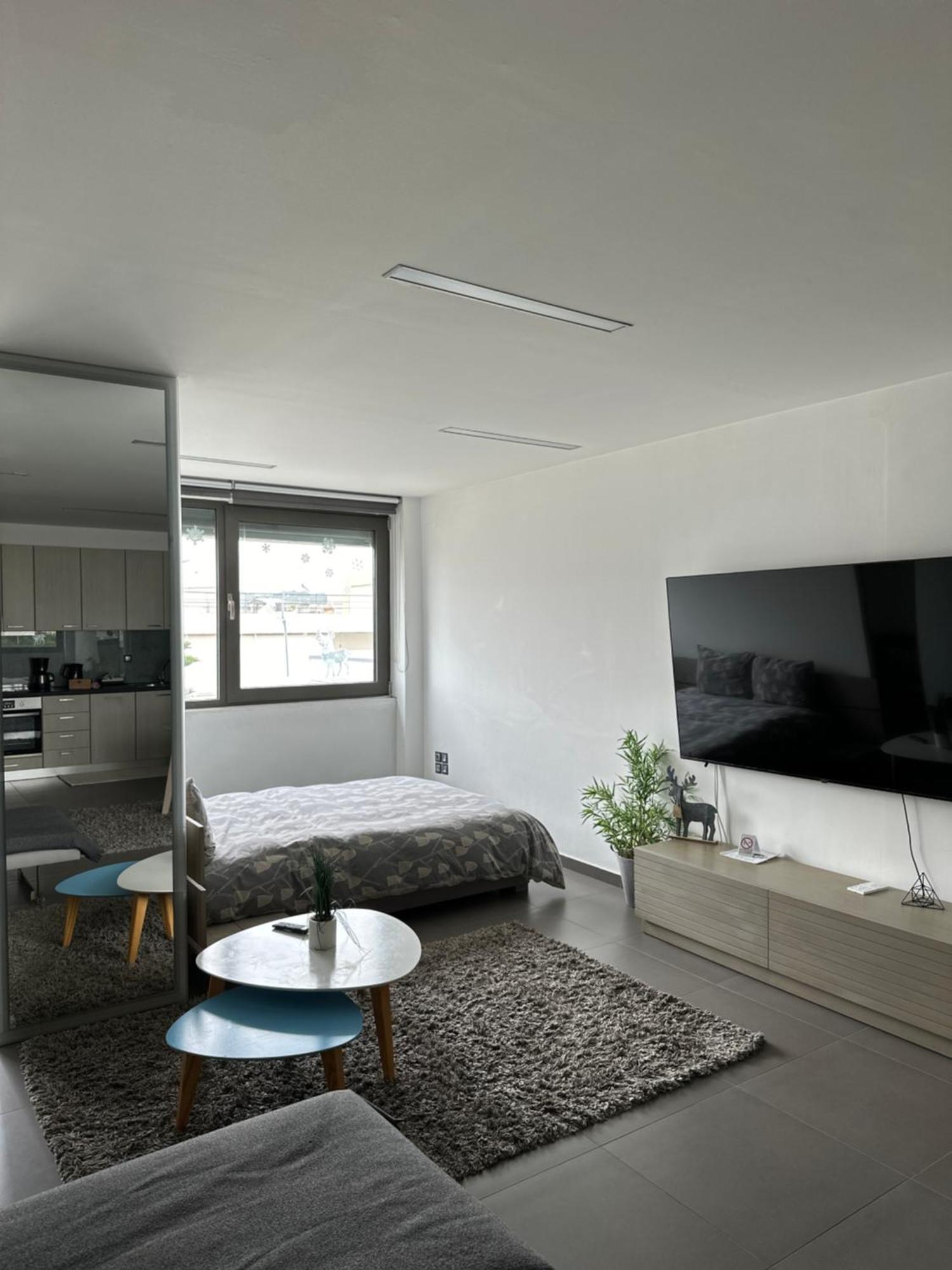 Hitech Appartment Amaliada Exterior photo